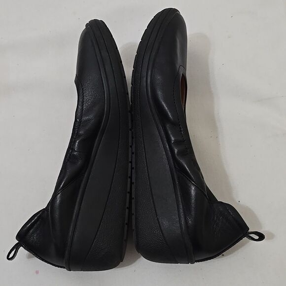 VIONIC Jacey Leather Round Toe Wedge Shoes Size 6 - Picture 4 of 8